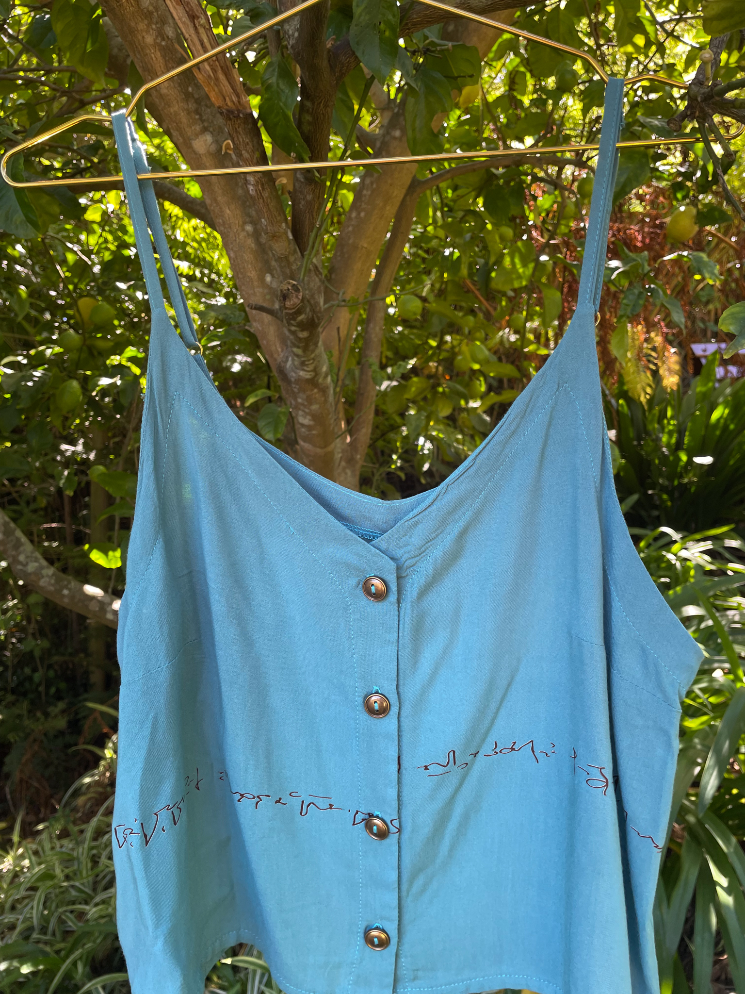 Ela | Ocean -  Brown Writing / Top